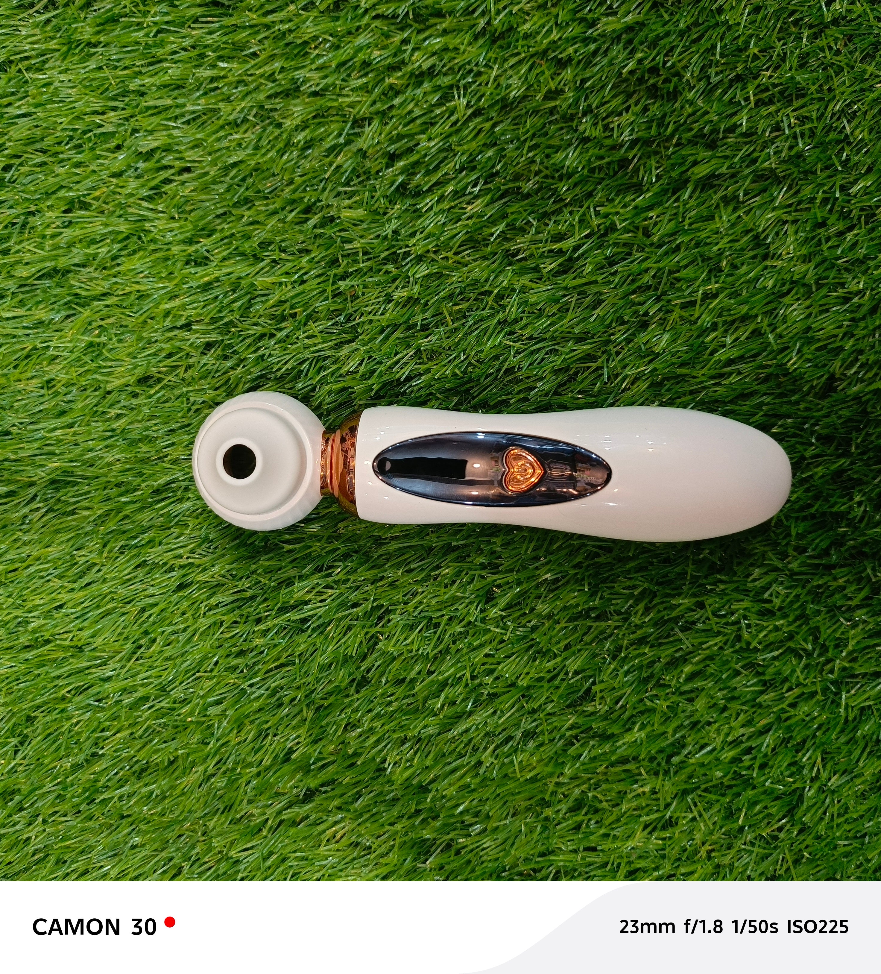 Visual blackhead istrument